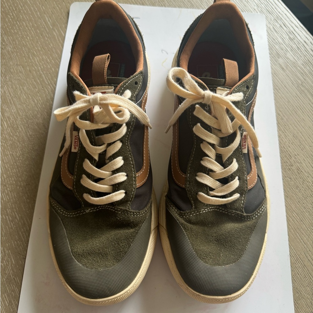 Vans Men's Green and Brown Sneakers